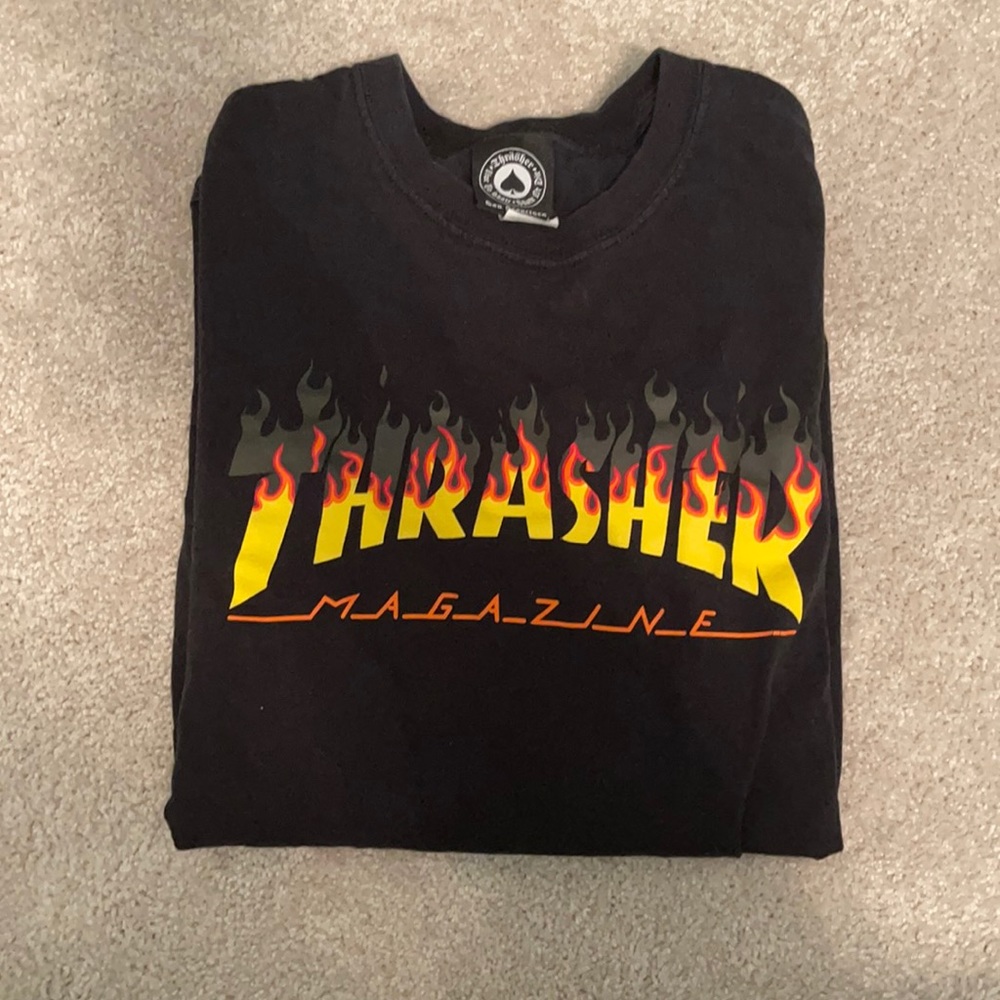 black thrasher tee